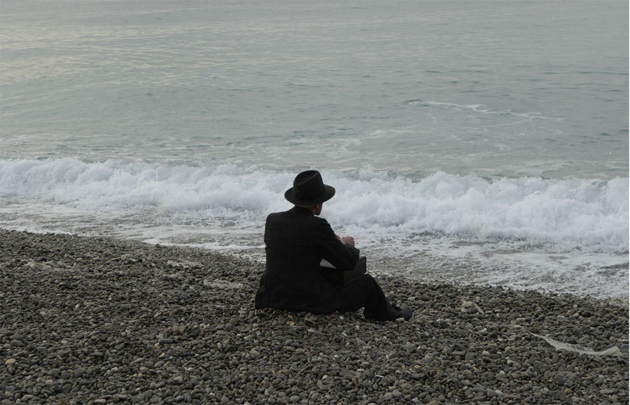 伯纳德行动剧照的剧照