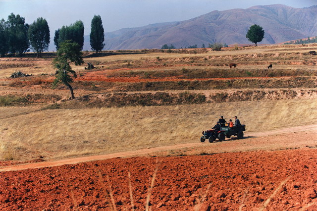 千里走单骑剧照的剧照
