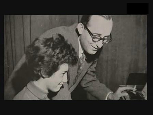 玛莎·阿格丽奇－夜话剧照的剧照