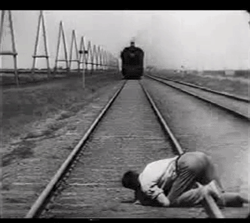 持摄影机的人剧照的剧照