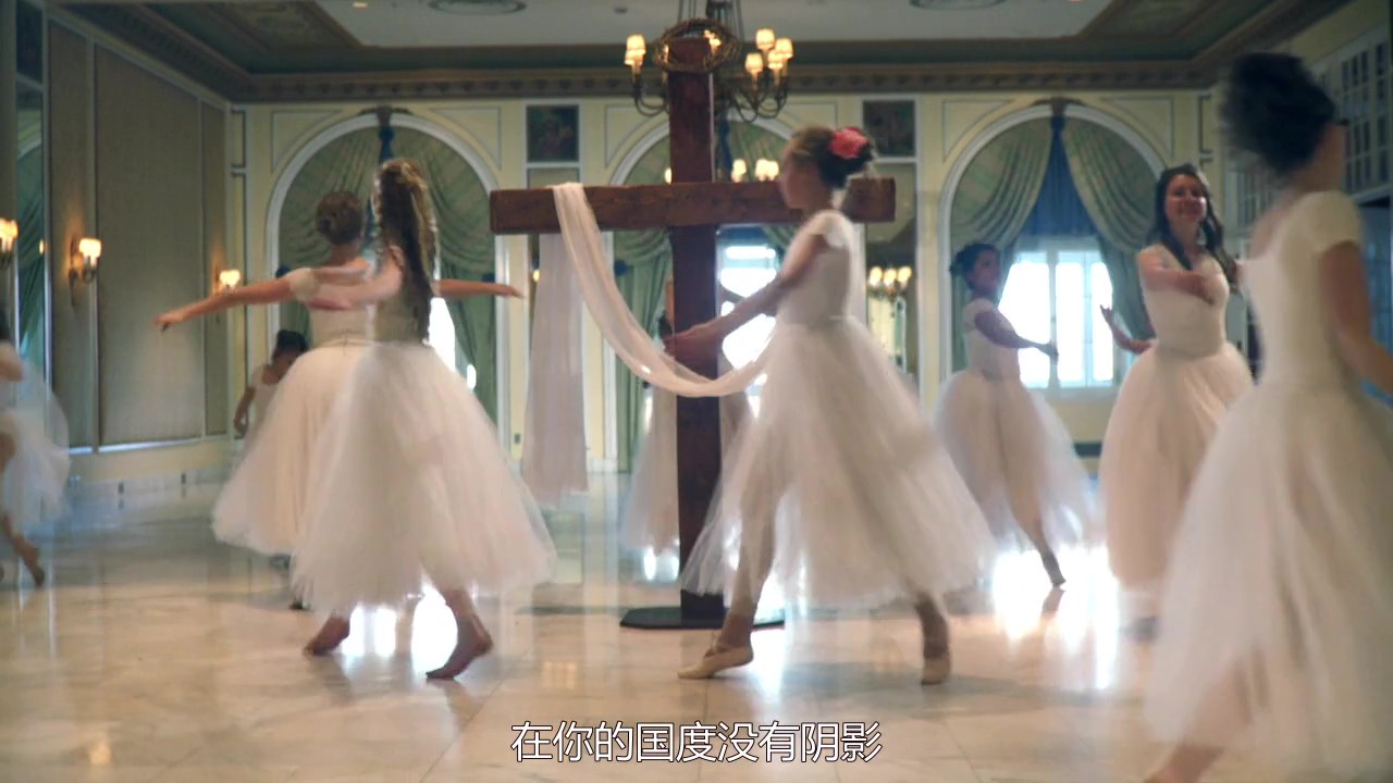 持摄影机的人剧照的剧照