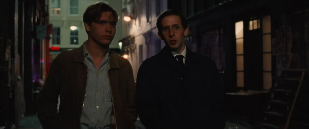 在切瑟尔海滩上剧照的剧照