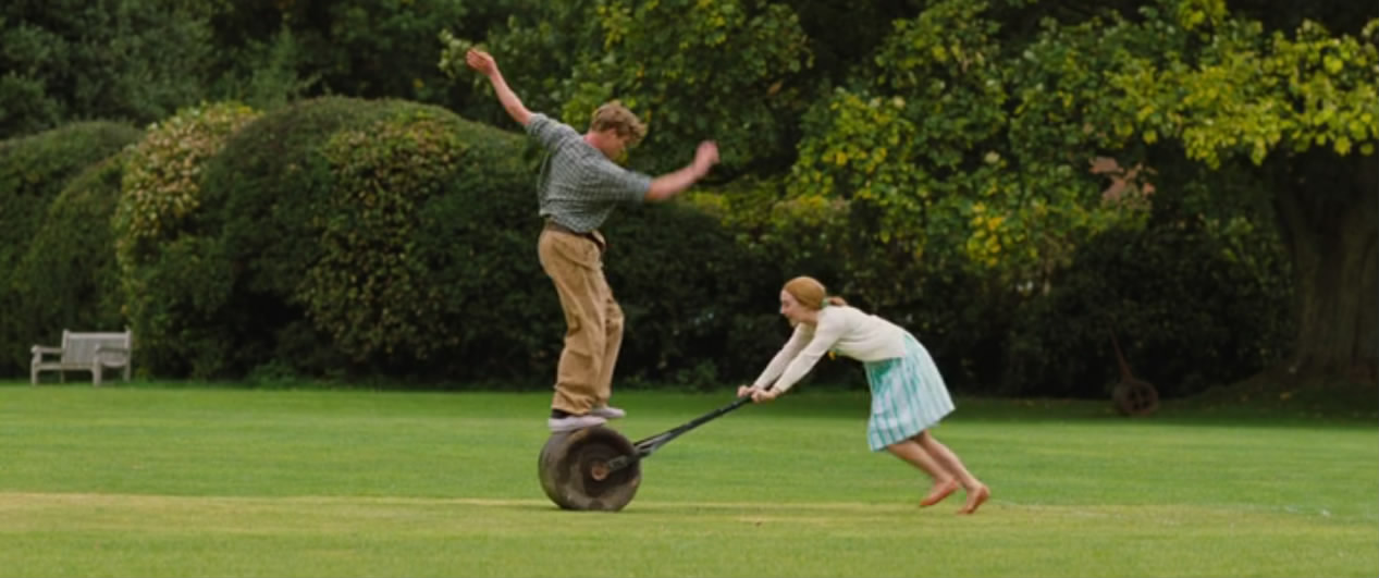 在切瑟尔海滩上剧照的剧照