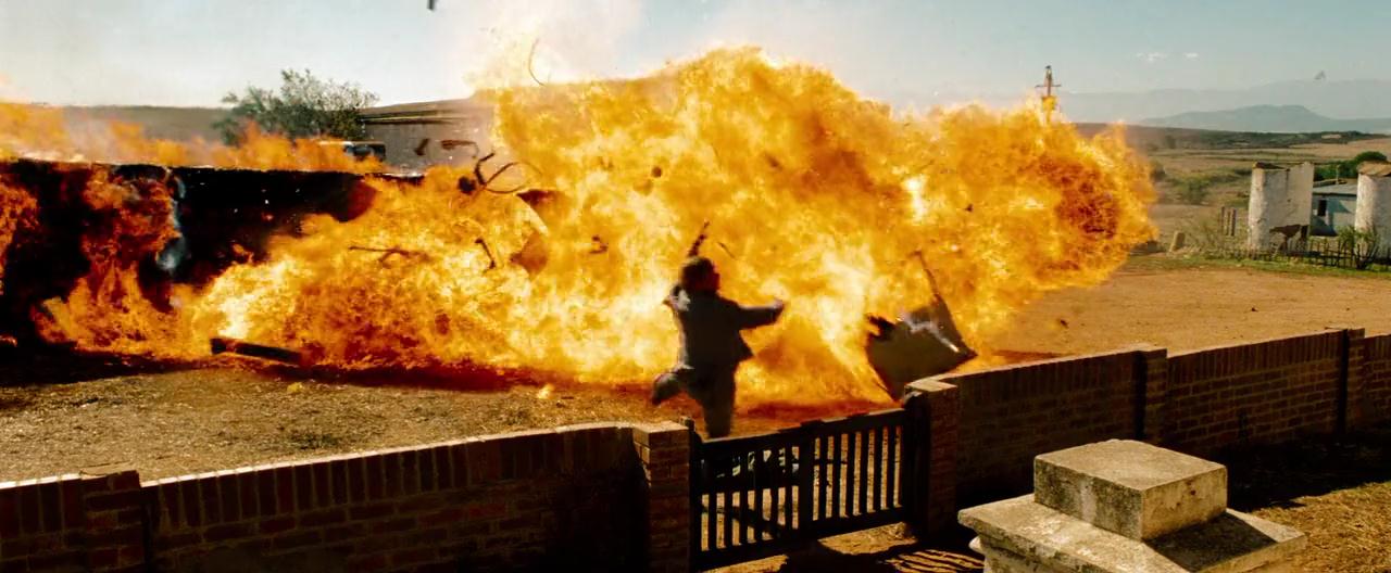 藏身之所剧照的剧照