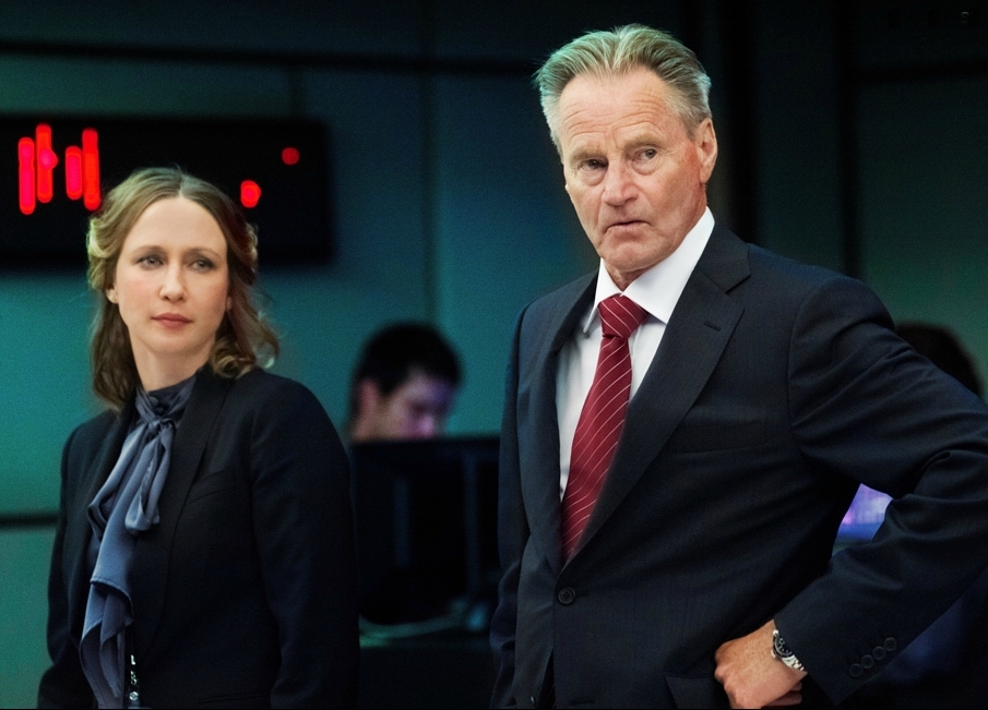 藏身之所剧照的剧照