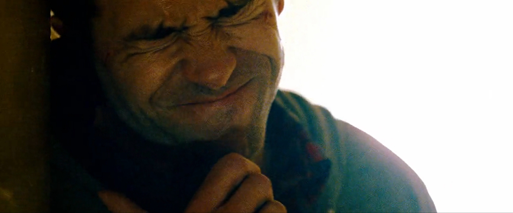 藏身之所剧照的剧照