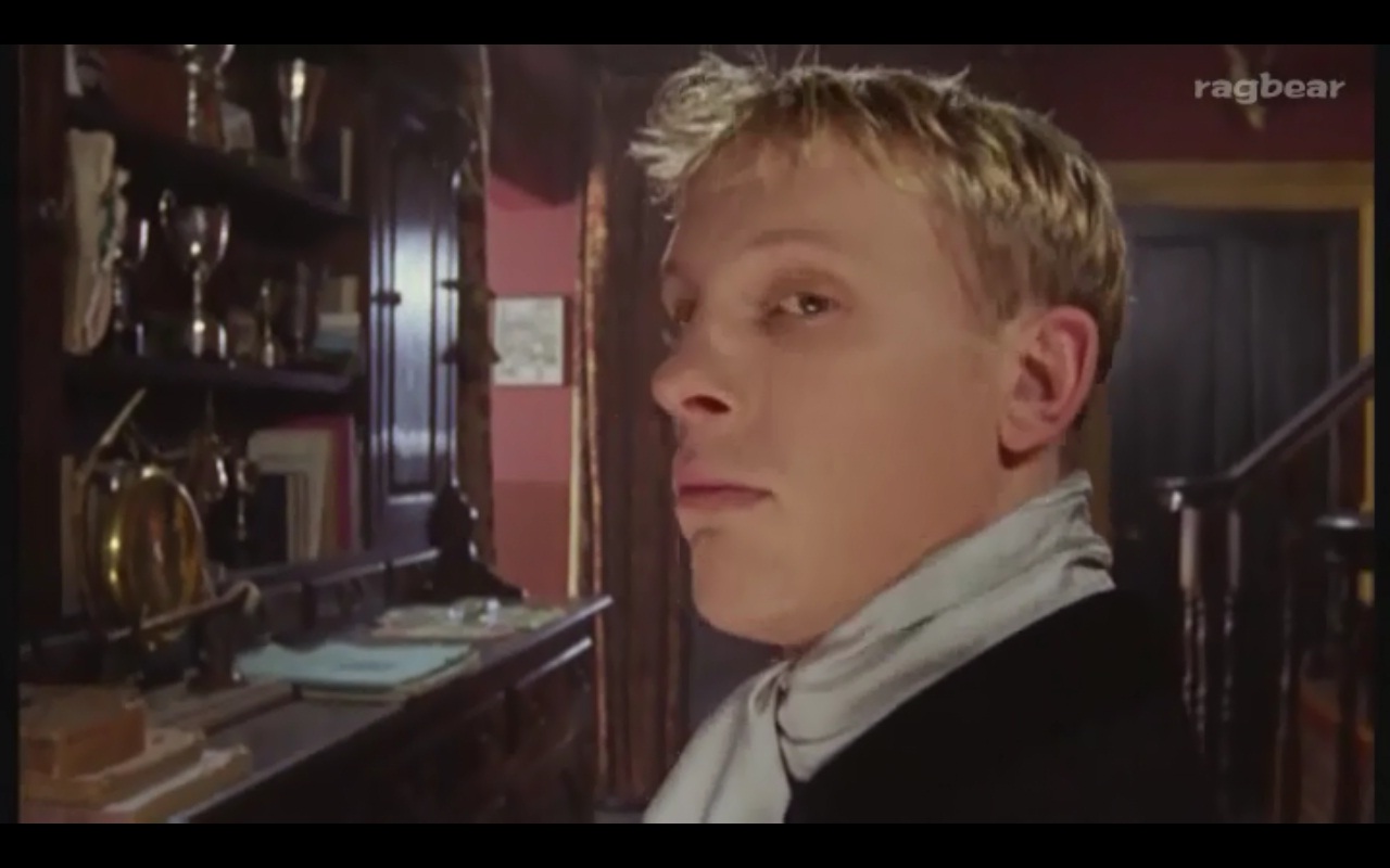 斯塔福特疑案剧照的剧照