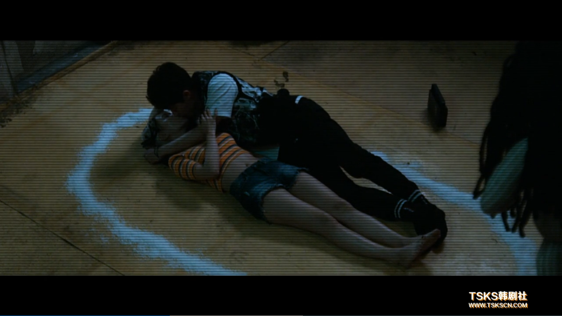 0.0兆赫剧照的剧照