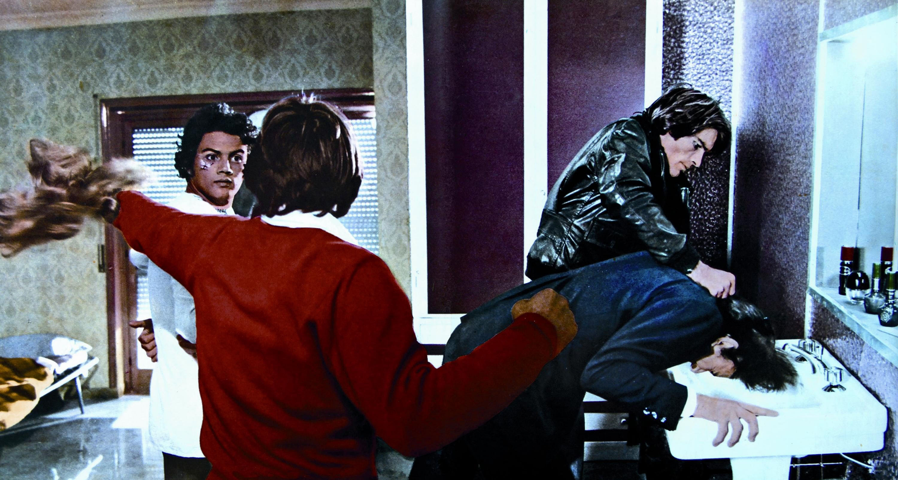 先开枪，待会死剧照的剧照