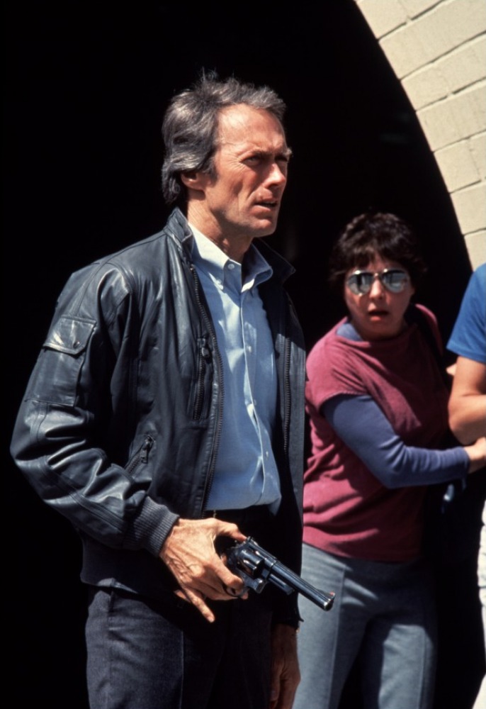 拨云见日剧照的剧照