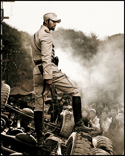 向着炮火剧照的剧照