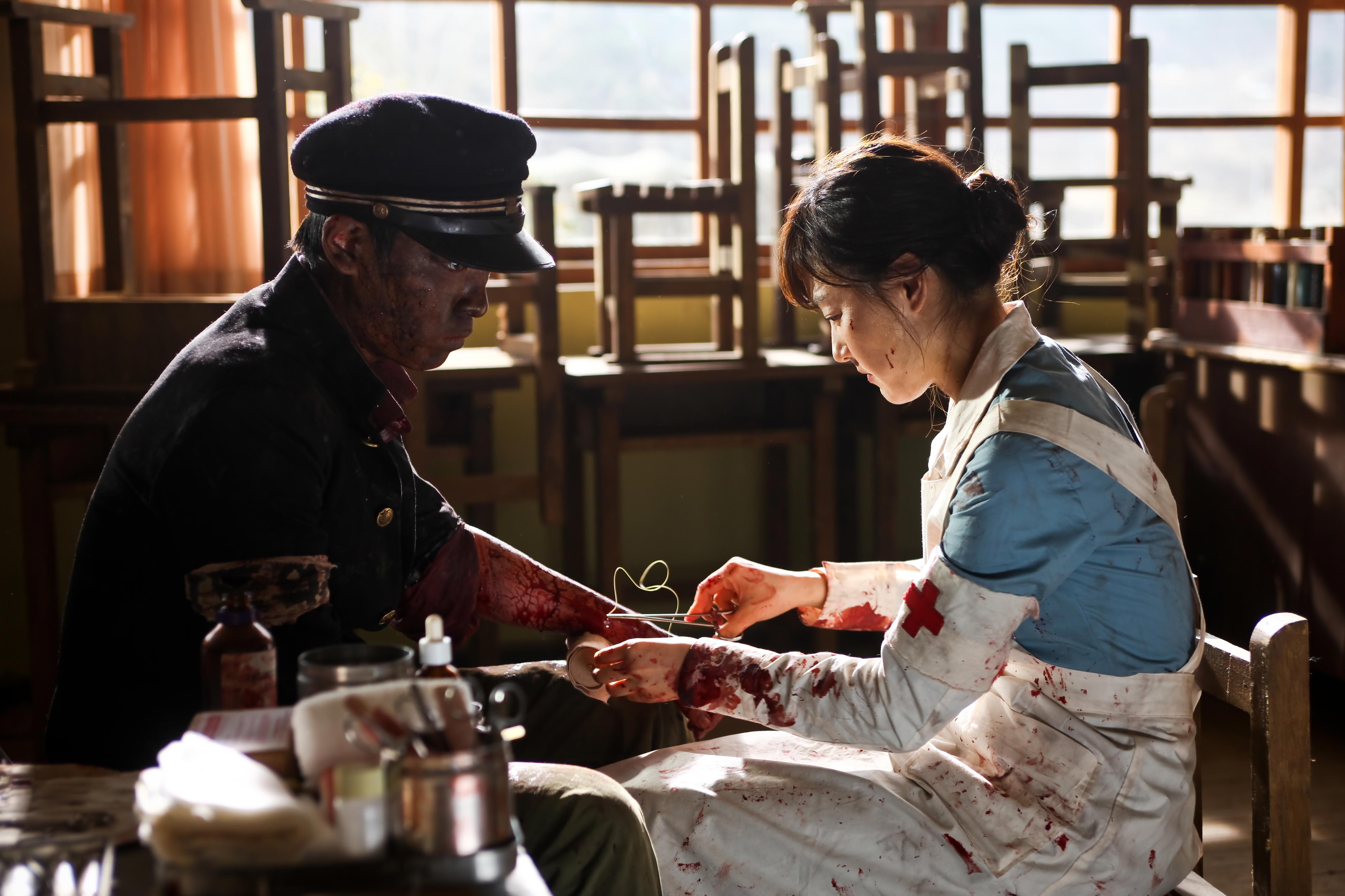 向着炮火剧照的剧照