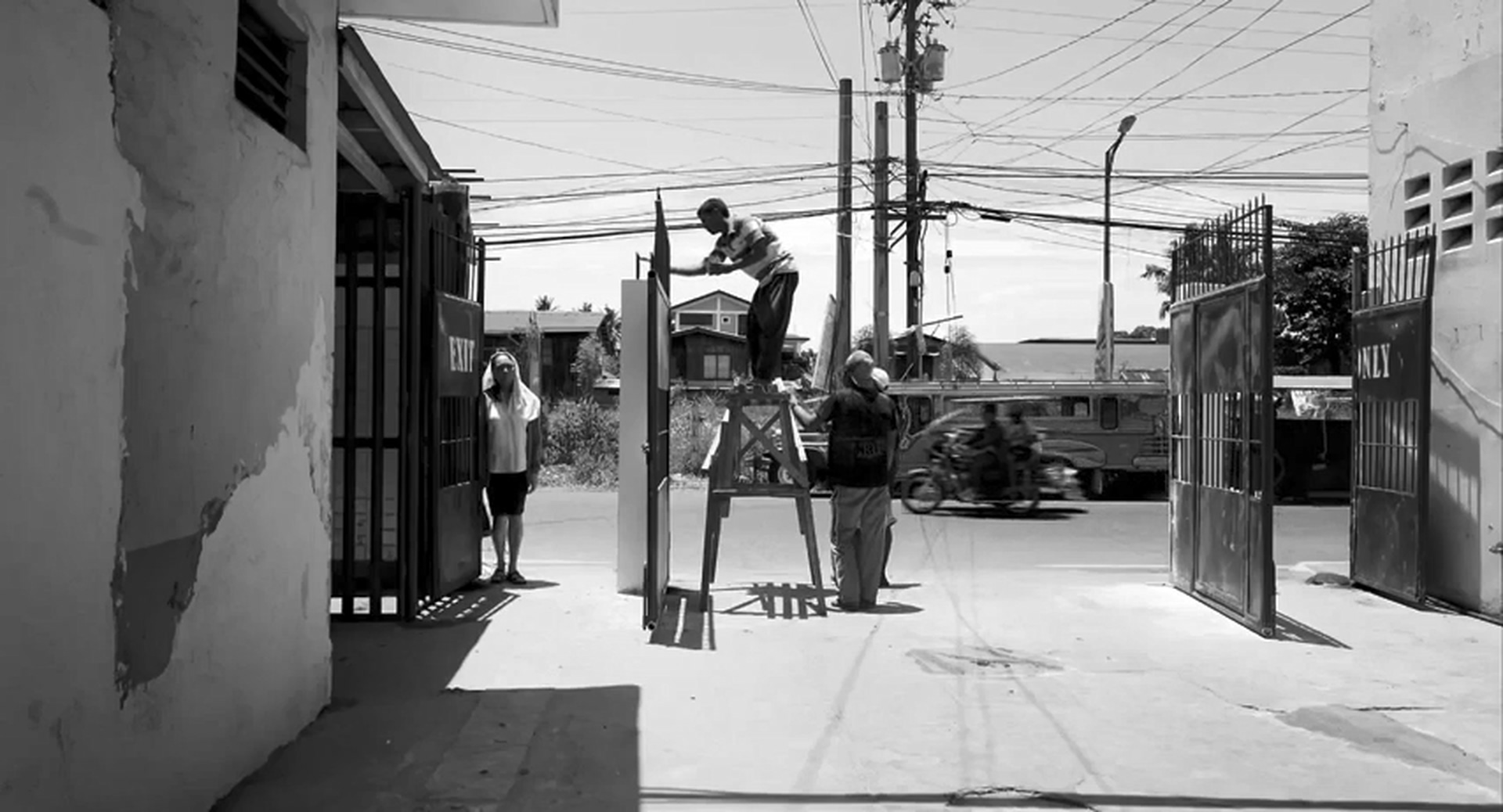 离开的女人剧照的剧照