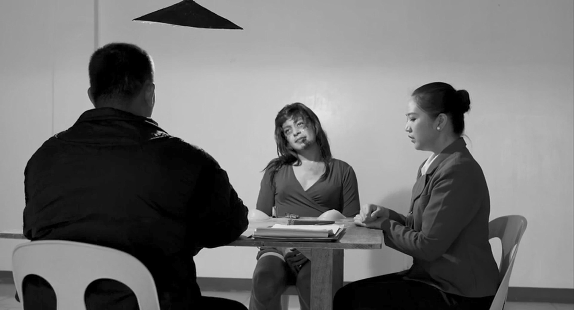 离开的女人剧照的剧照