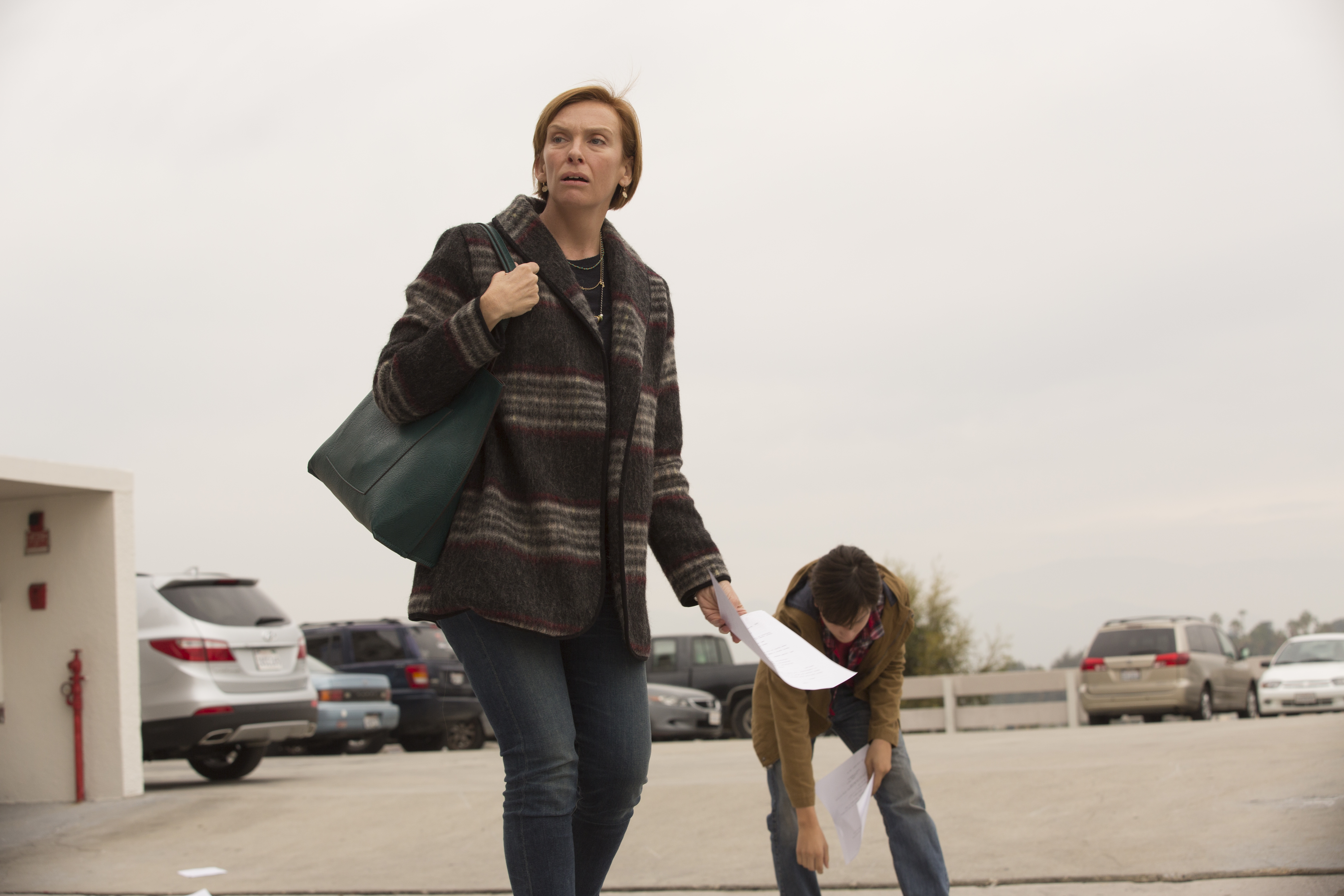 敬请稍候剧照的剧照