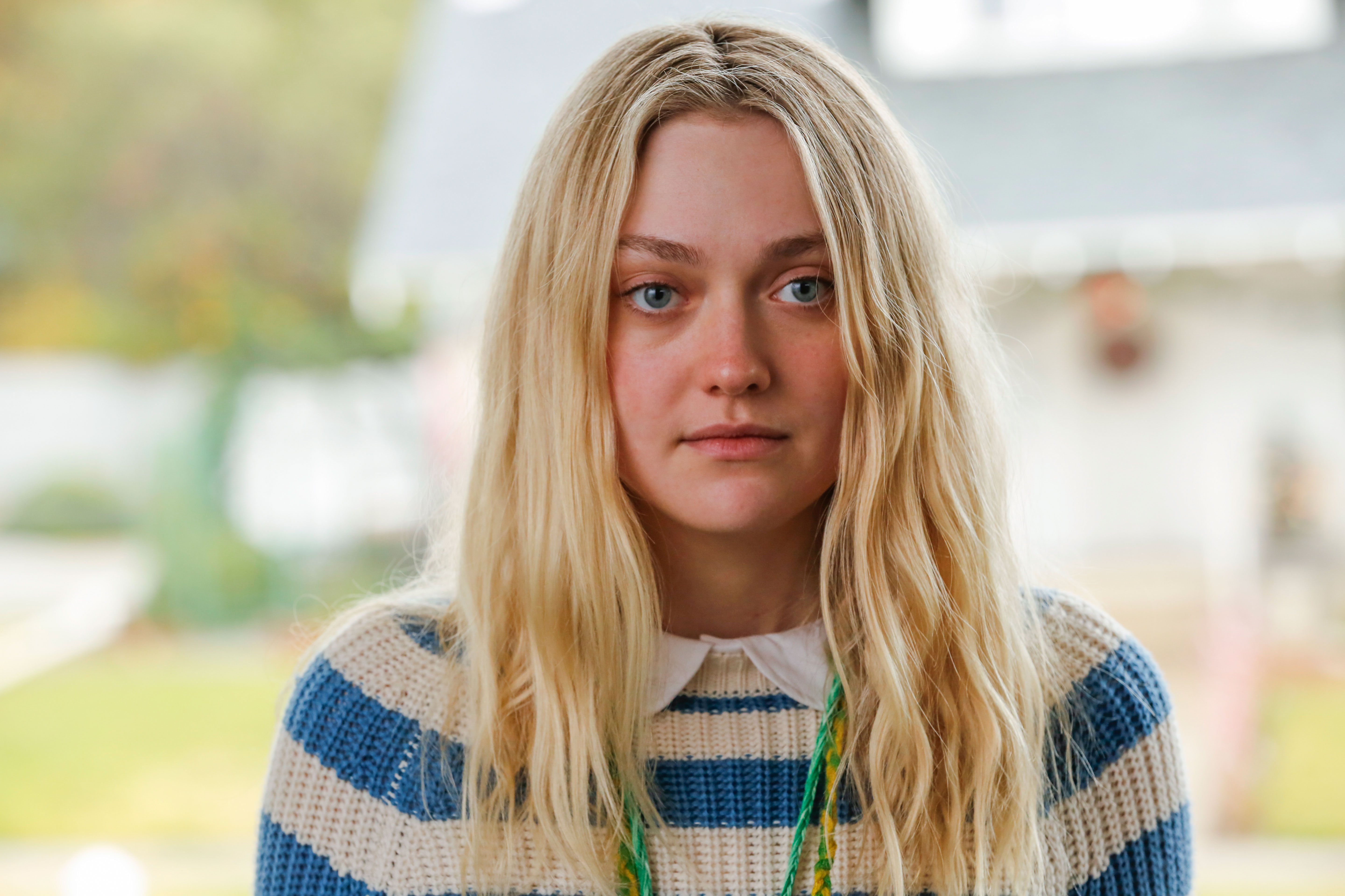 敬请稍候剧照的剧照