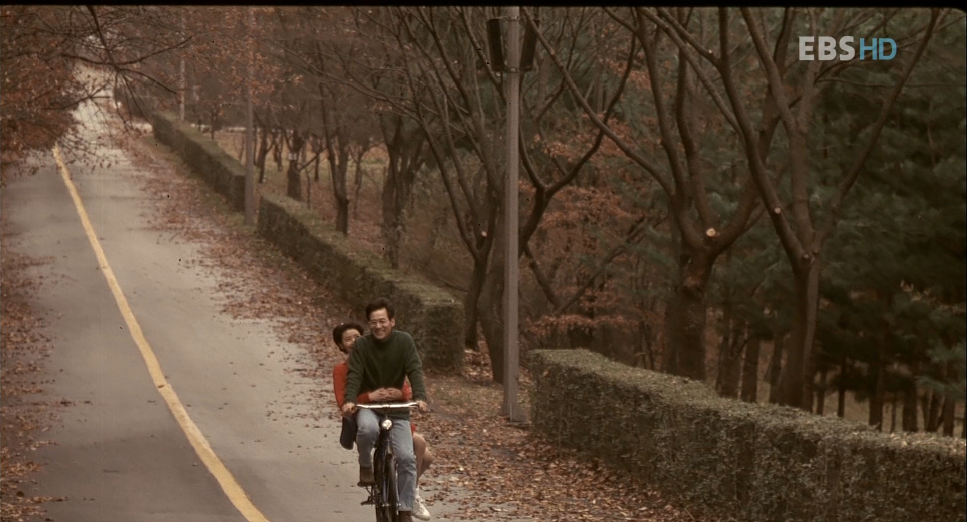 美术馆旁的动物园剧照的剧照