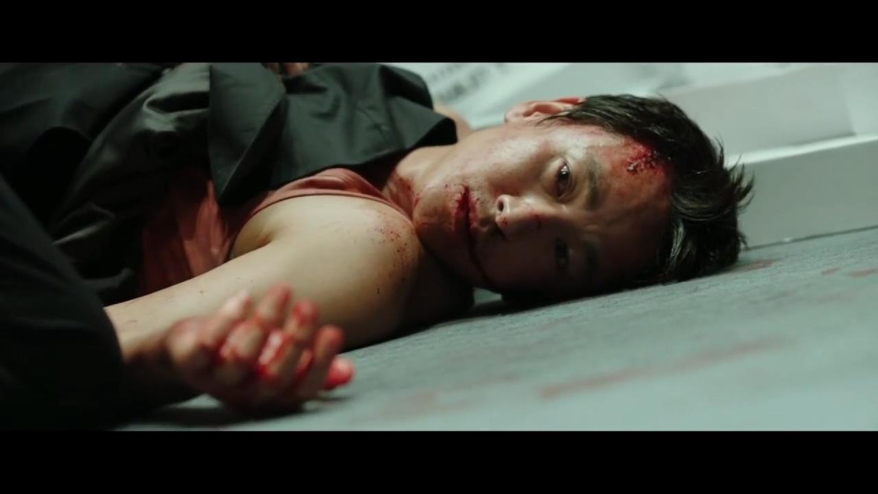 恶霸警察剧照的剧照