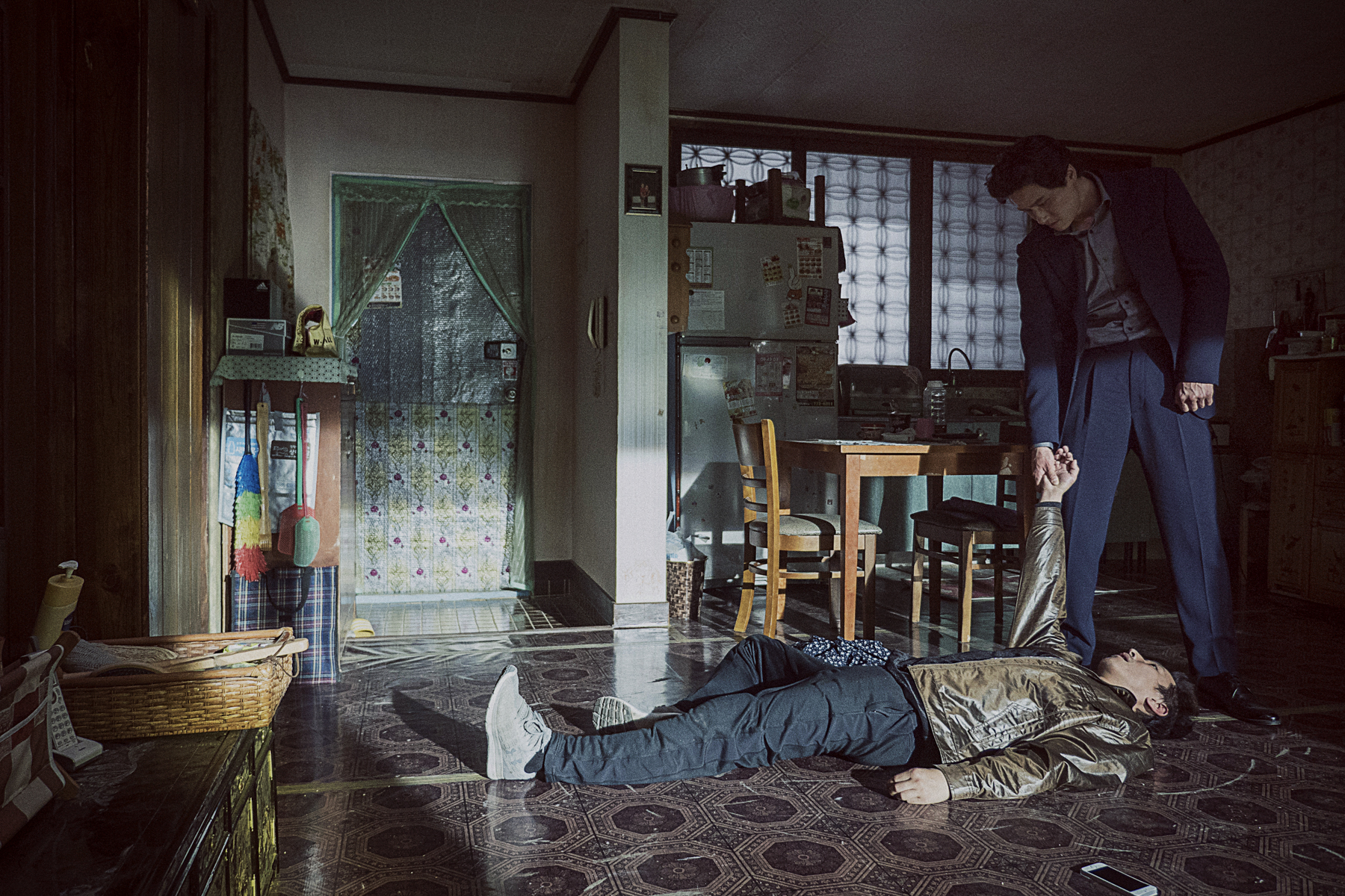 恶霸警察剧照的剧照