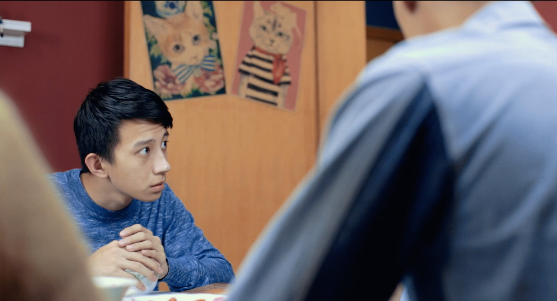 睡沙发的人剧照的剧照