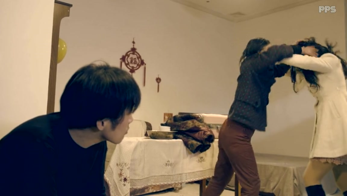 我是裸模剧照的剧照