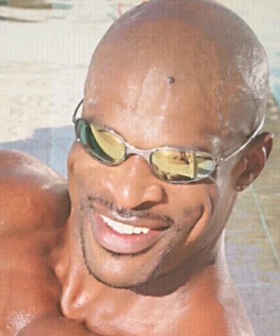 罗尼库尔曼 - 健美之王剧照的剧照