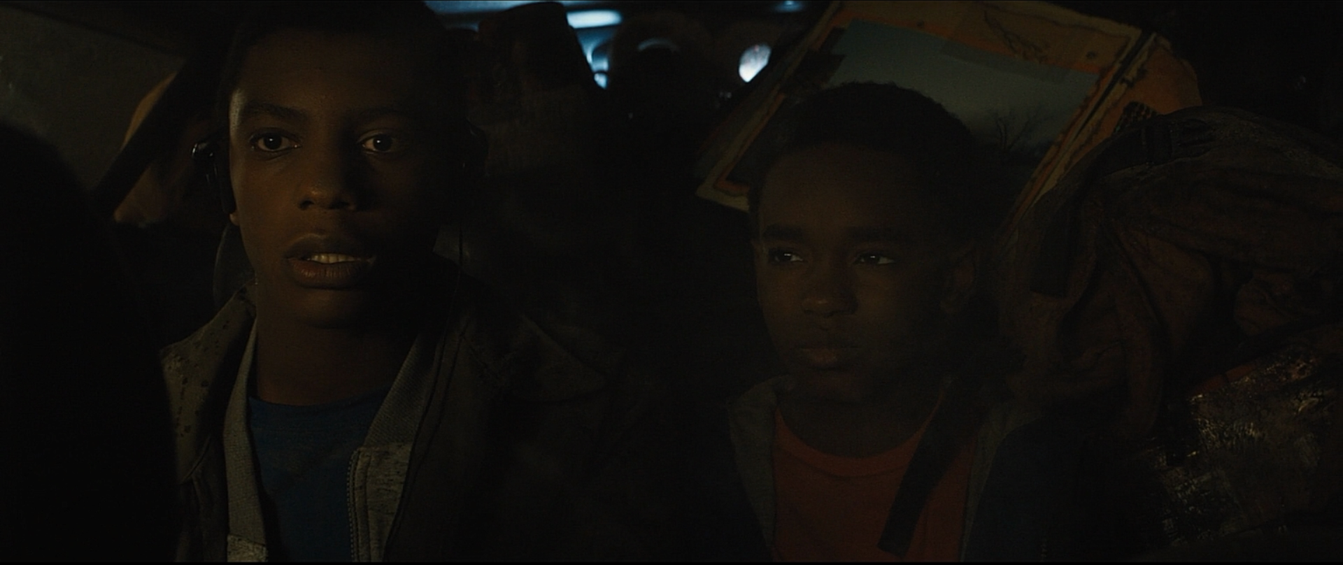 俘虏国度剧照的剧照