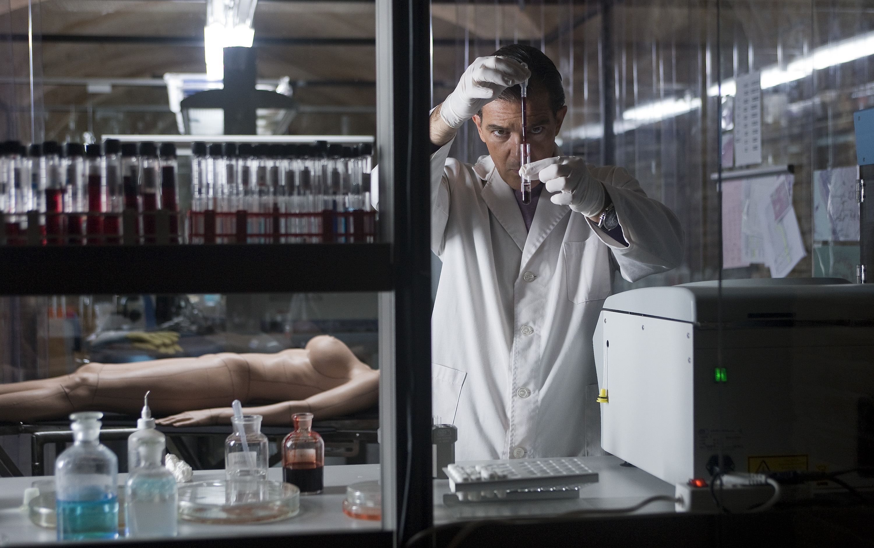 吾栖之肤剧照的剧照