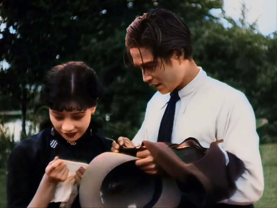 恋爱与义务剧照的剧照