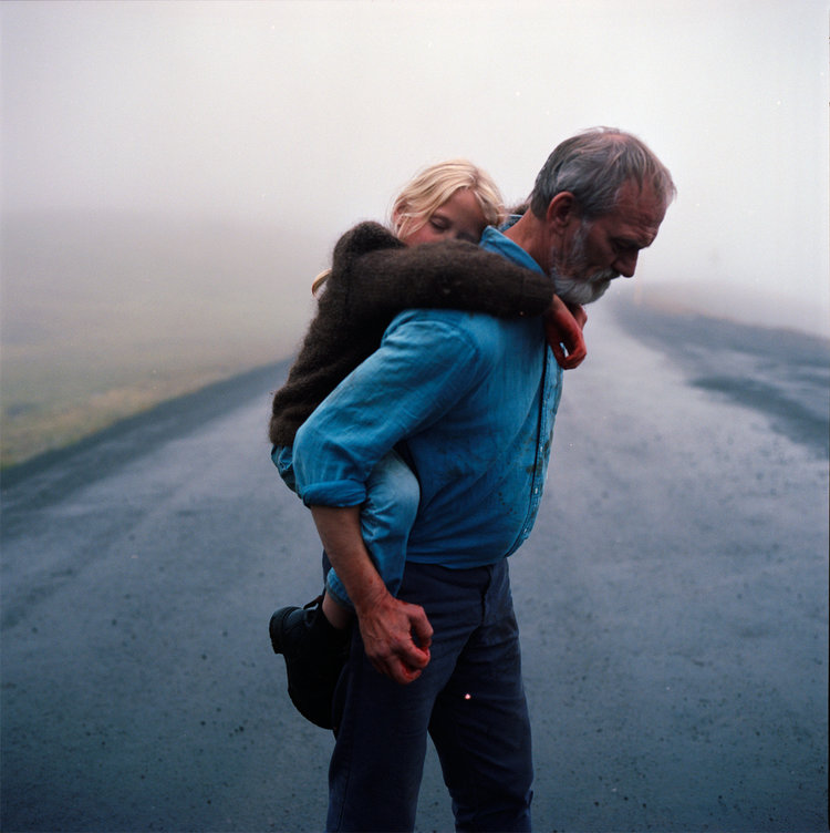 白色白色的一天剧照的剧照