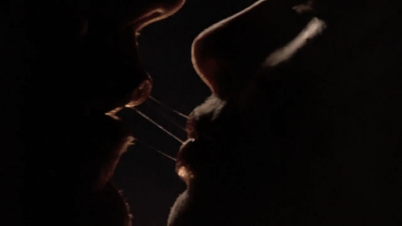 千疮百孔剧照的剧照