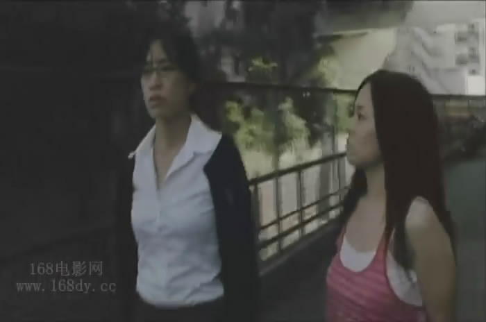 性躯干剧照的剧照