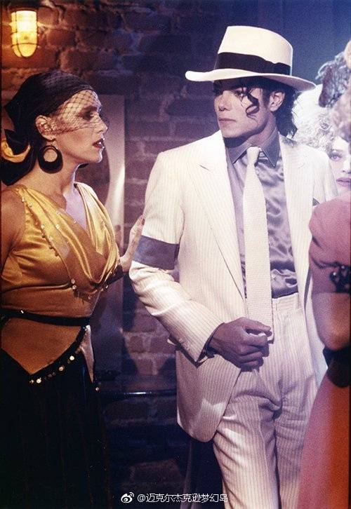 颤栗剧照的剧照