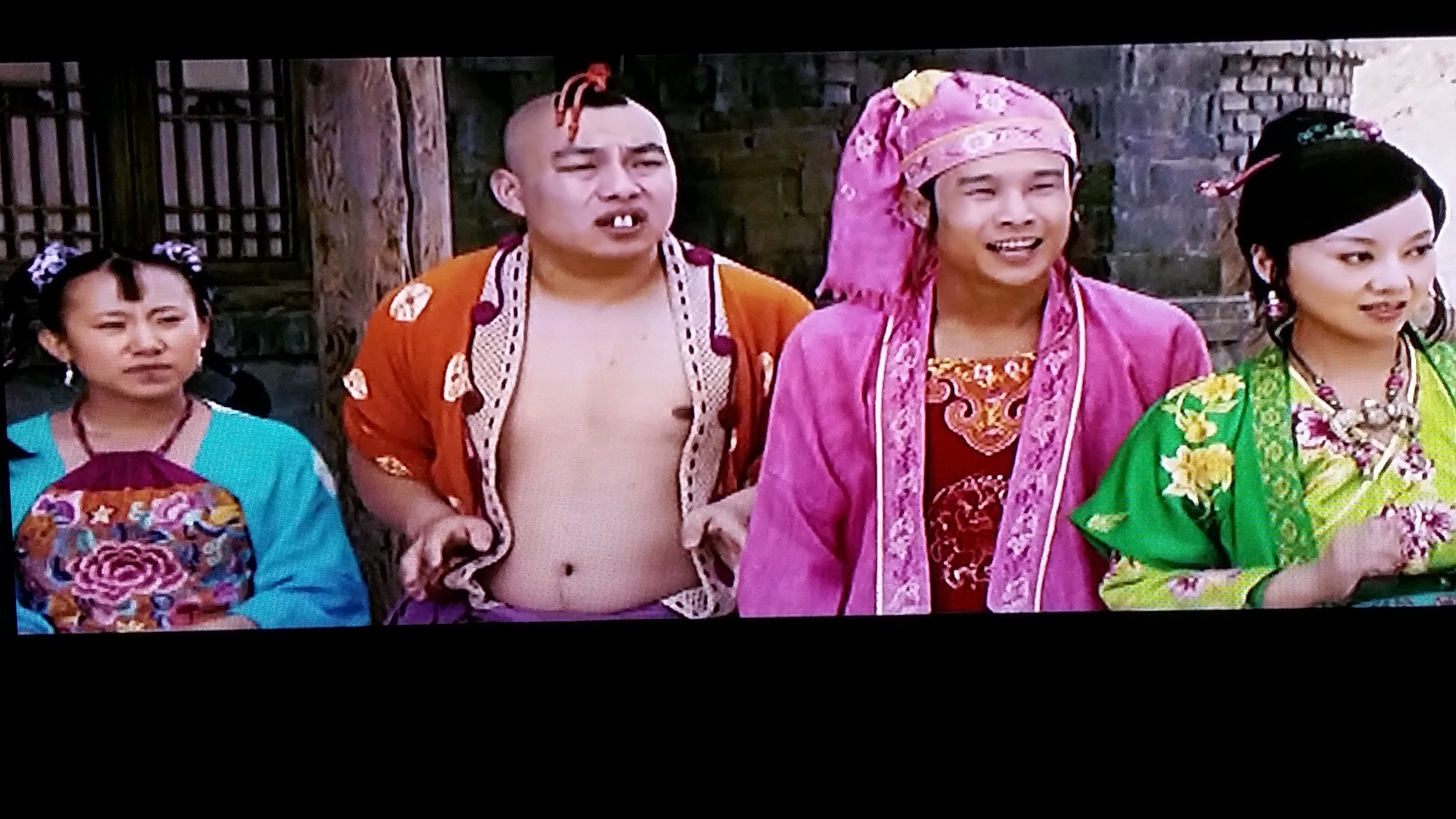 三枪拍案惊奇剧照的剧照