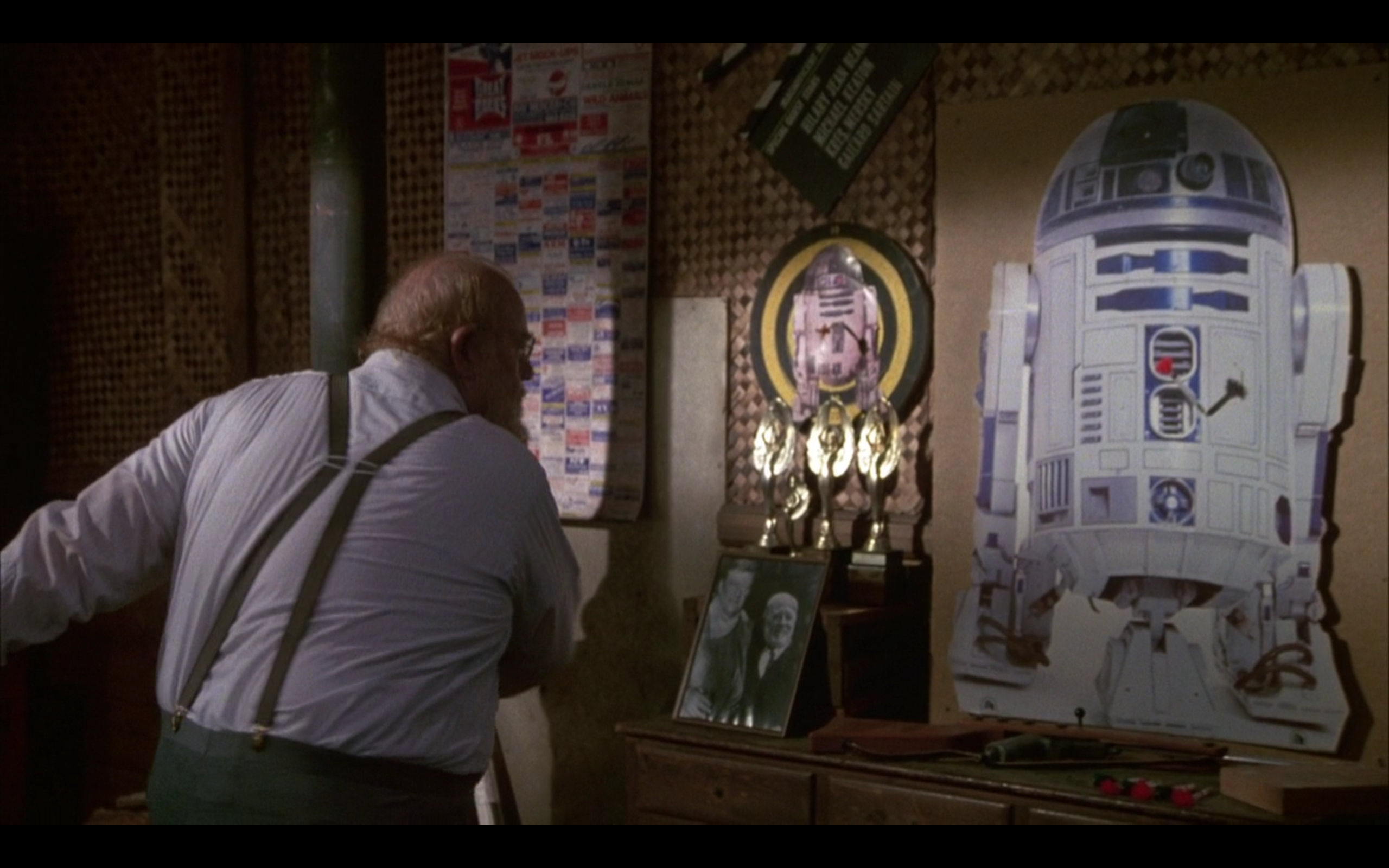 白狗剧照的剧照