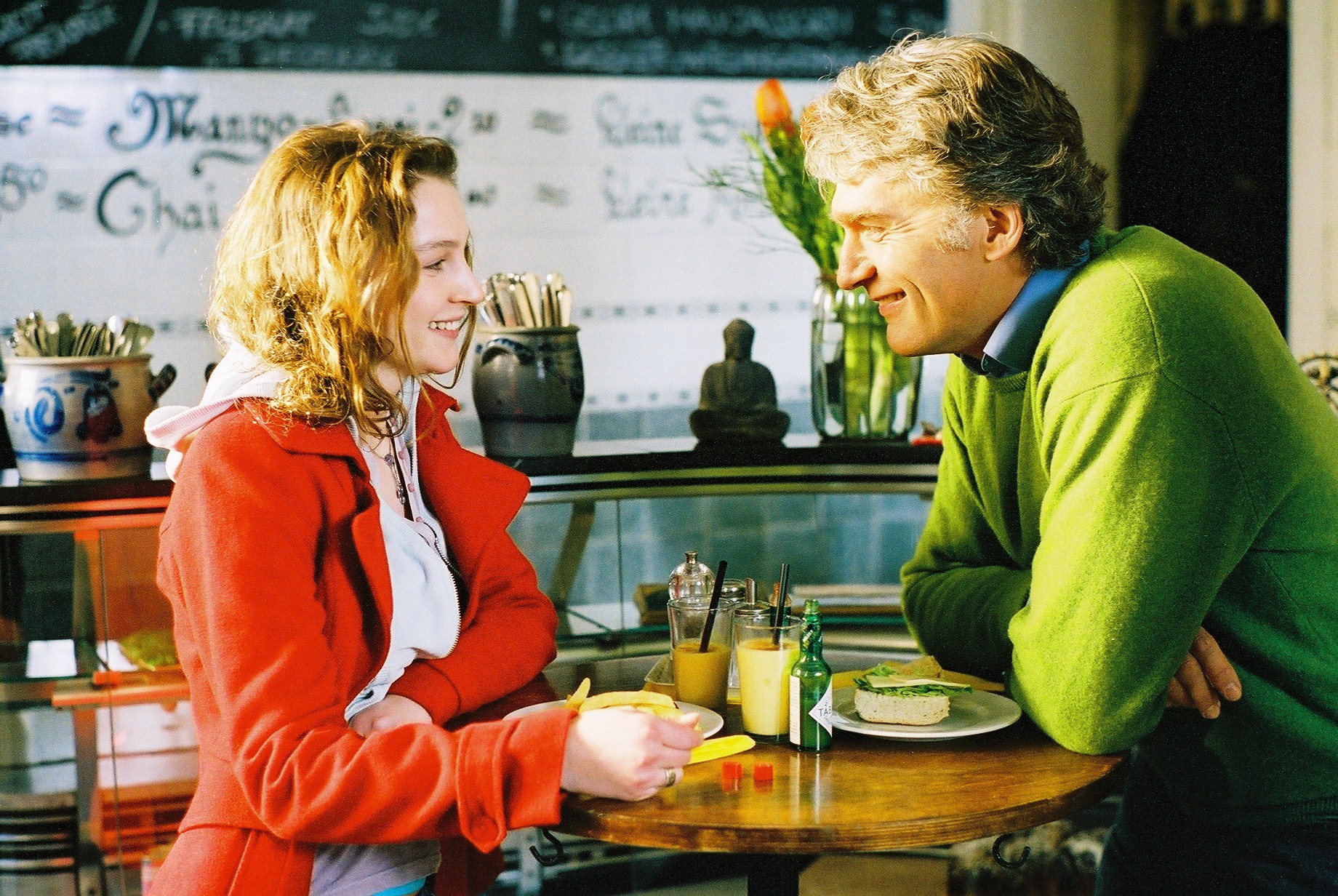 我女儿 她男朋友和我剧照的剧照