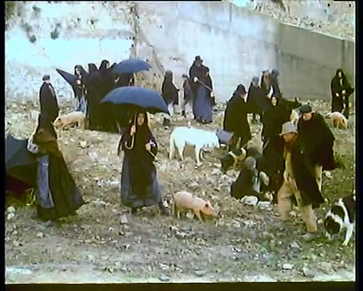 基督停留在埃博利剧照的剧照