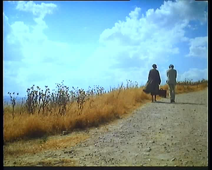 基督停留在埃博利剧照的剧照