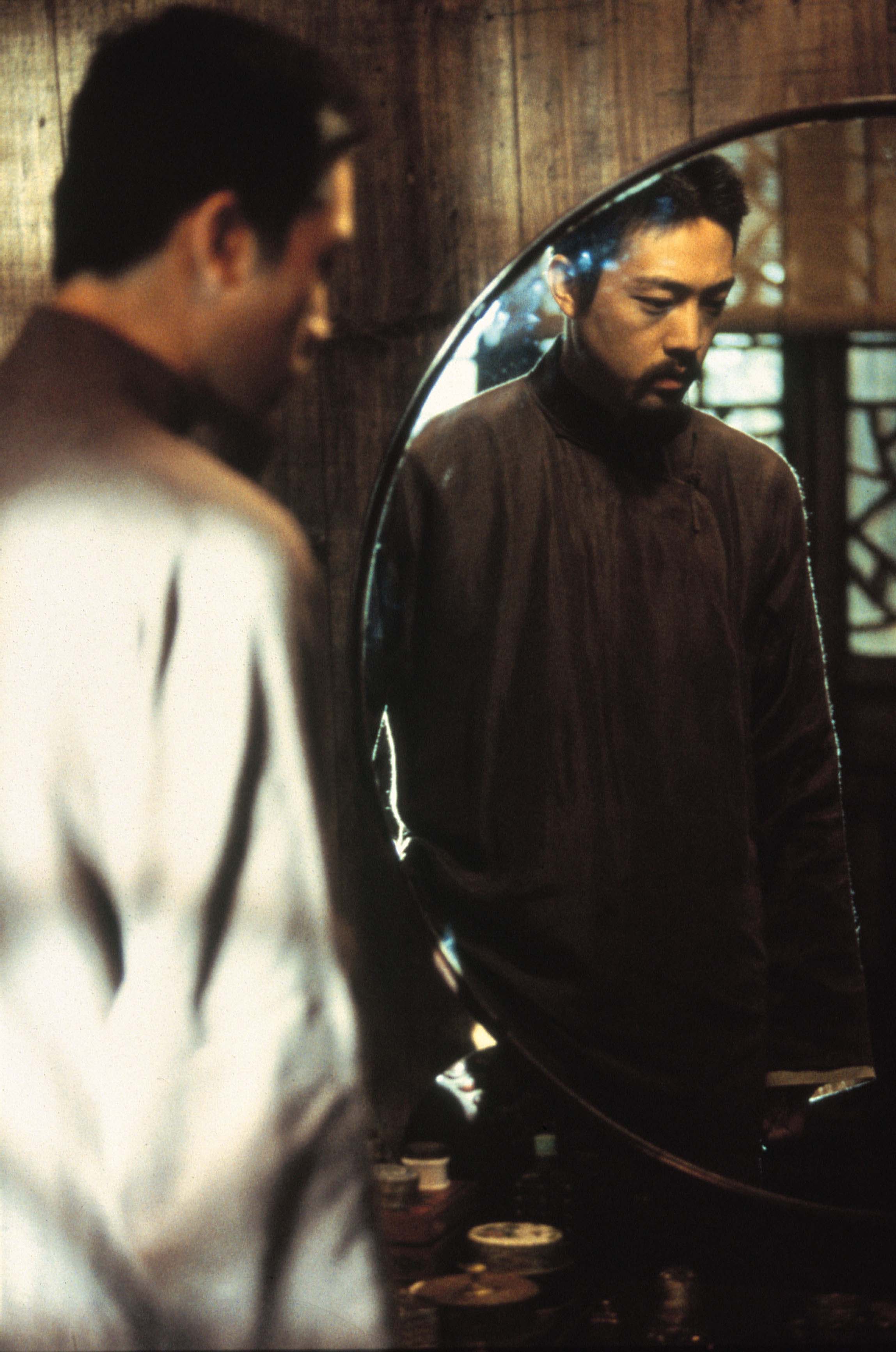 小城之春剧照的剧照