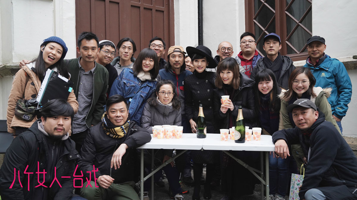 八个女人一台戏剧照的剧照