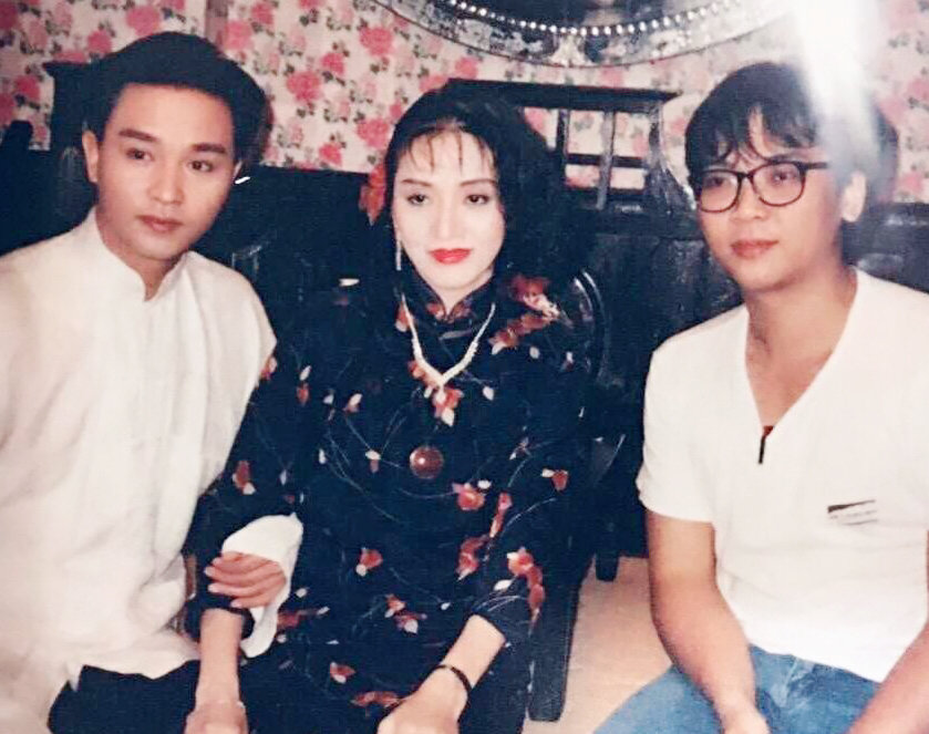 八个女人一台戏剧照的剧照