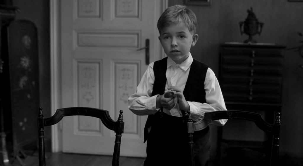 白丝带剧照的剧照