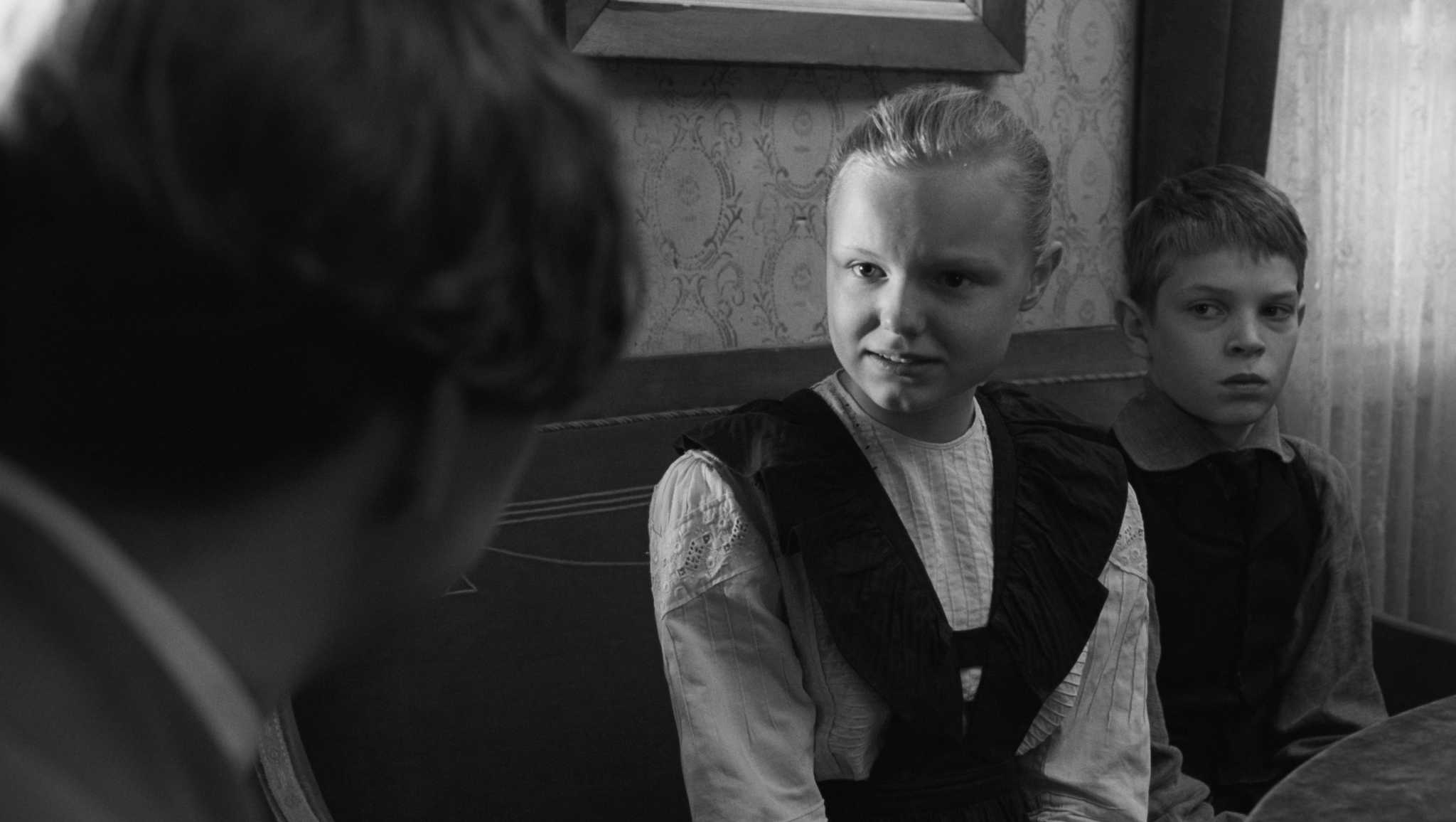 白丝带剧照的剧照