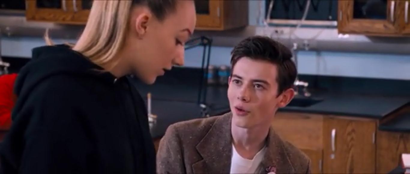 女孩我最高剧照的剧照