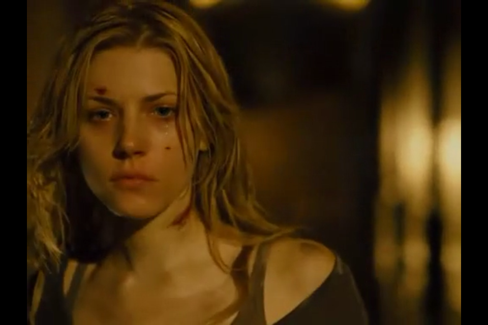 残虐你，娱乐我剧照的剧照