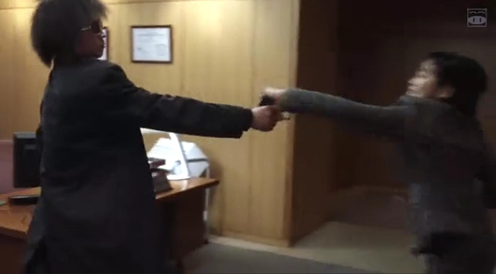 变色龙剧照的剧照