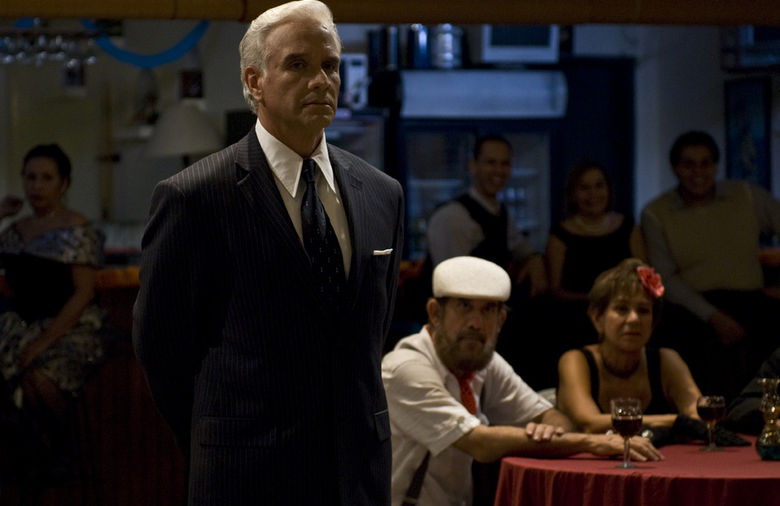 蓝色非粉红剧照的剧照