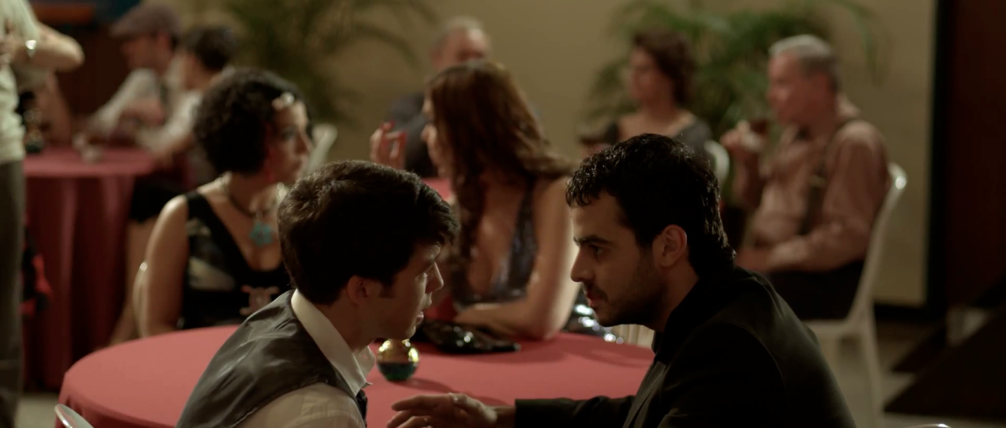 蓝色非粉红剧照的剧照