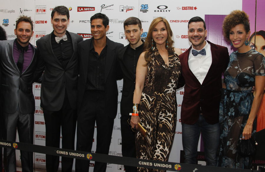 蓝色非粉红剧照的剧照