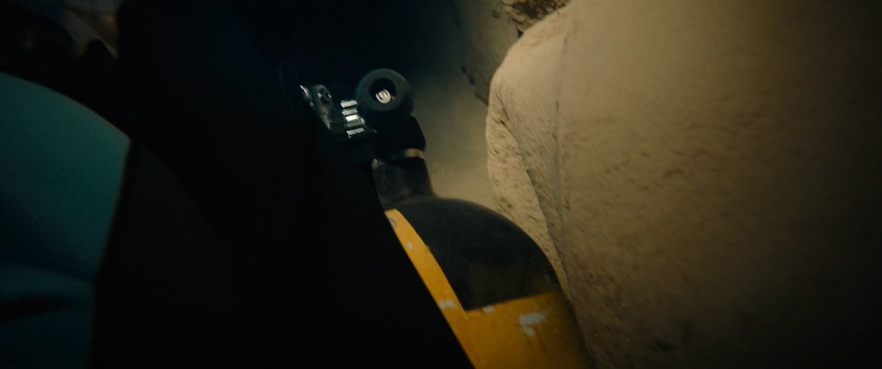 鲨海逃生剧照的剧照